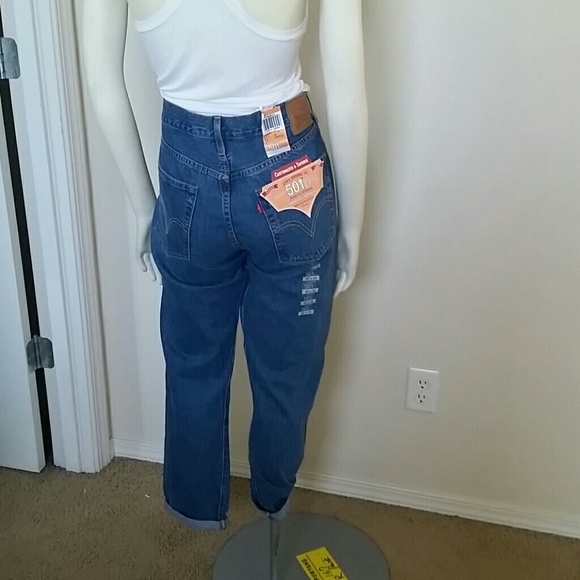 Levis jeans - Picture 2 of 3
